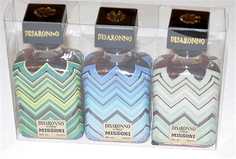 disaronno miniature gift set.